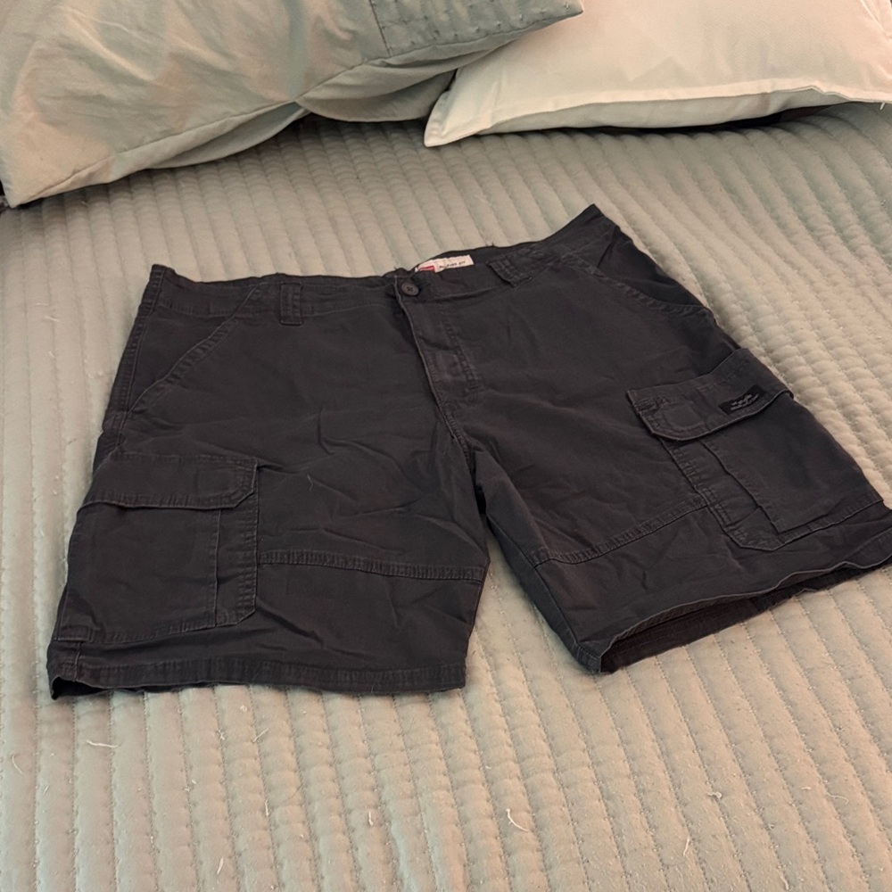 Wrangler Gray Relaxed Fit Shorts